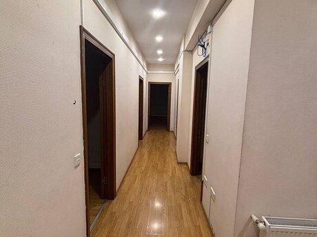Объявление №6535434 - Баку, м. Шах Исмаил Хатаи, 3-комн., 130 м²