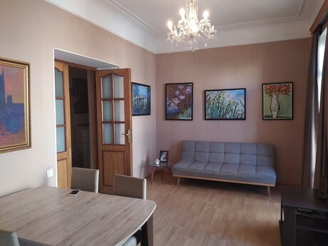 3 otaq · 80 m² · 3/5 mərtəbə, Sahil