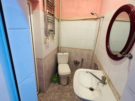 Nərimanovda 3 otaqlı köhnə tikili mənzil kirayə verilir, 40 m², 500 AZN/ay, şəkil 4 / 4