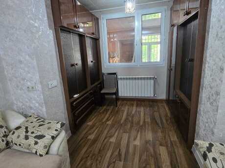 Nəriman Nərimanovda 3 otaqlı köhnə tikili mənzil kirayə verilir, 90 m², 800 AZN/ay, şəkil 3 / 12