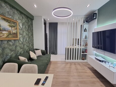 2-room new-build apartment for sale in West Town residence, 65 m², 250 000 AZN, photo 2 / 12