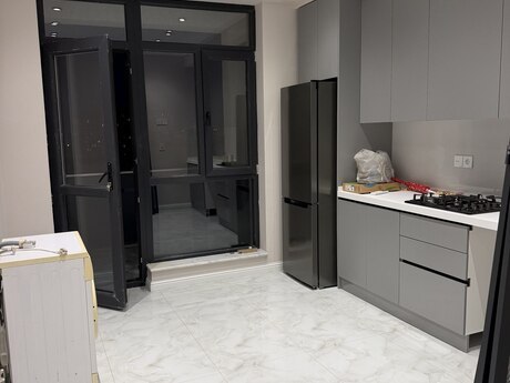 Сдаётся 2-комнатная квартира в новостройке, Azadlıq Prospekti, 60 м², 1 050 AZN/мес, фото 4 / 9