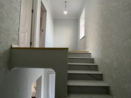 3 otaq · 90 m²