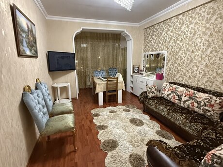 2-room new-build apartment for rent in 8-ci kilometr, 60 m², 650 AZN/mo, photo 4 / 11