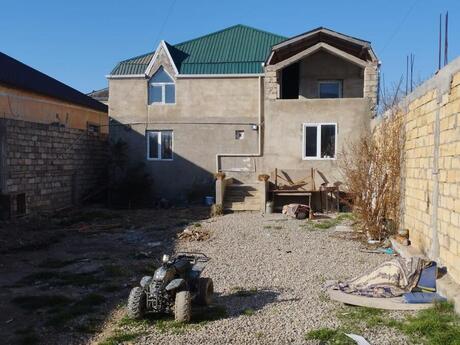 3-комн. · 150 m²