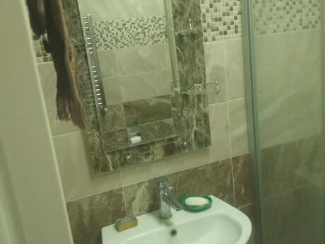 Продаётся 2-комнатная квартира в новостройке, Yeni Günəşli, 49 м², 132 000 AZN, фото 2 / 12