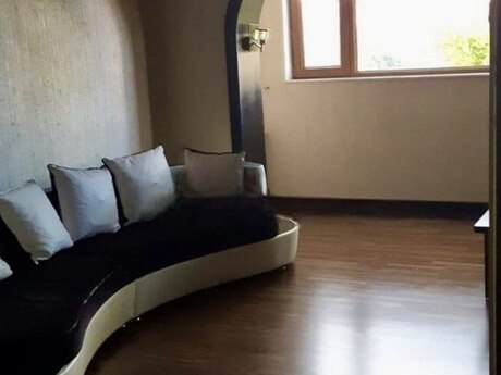 Memar Əcəmidə 3 otaqlı köhnə tikili mənzil kirayə verilir, 80 m², 720 AZN/ay, şəkil 2 / 10