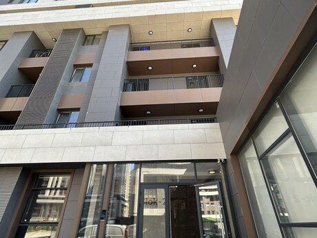 BCR Khatai kompleksində 3 otaqlı yeni tikili mənzil satılır, 127 m², 470 000 AZN, şəkil 3 / 12