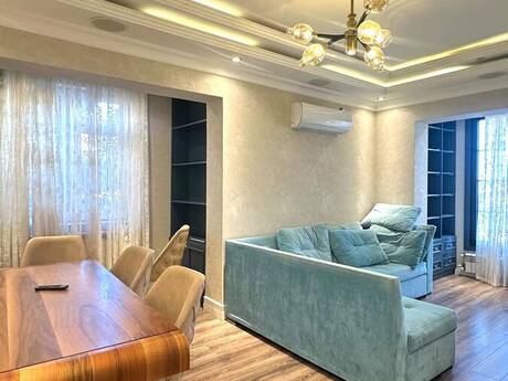 2-room old-build apartment for rent in 9-cu mikrorayon, 70 m², 700 AZN/mo, photo 4 / 10
