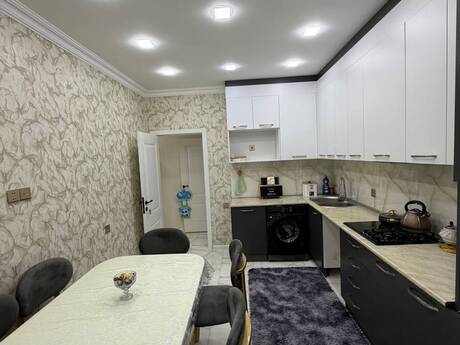 Qurtuluş 93 kompleksində 3 otaqlı yeni tikili mənzil satılır, 82 m², 124 000 AZN, şəkil 4 / 12