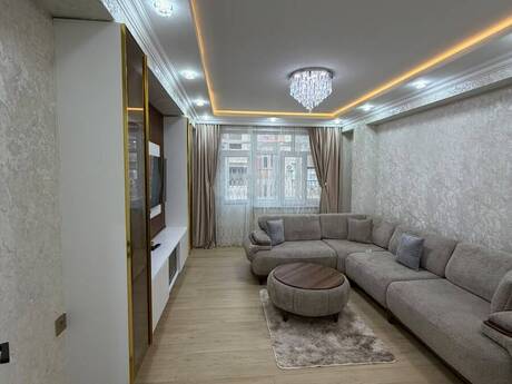 3 otaqlı mənzil, 82 m², Qurtuluş 93, 124 000 AZN