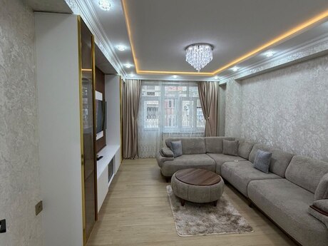3 otaqlı mənzil, 85 m², Qurtuluş 93, 124 000 AZN