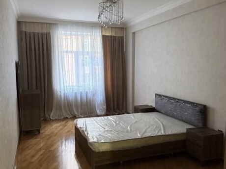 20 Yanvarda 3 otaqlı yeni tikili mənzil kirayə verilir, 135 m², 850 AZN/ay, şəkil 3 / 5