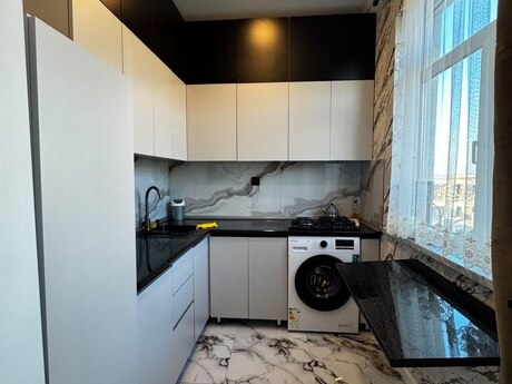 Qurtuluş 93 kompleksində 2 otaqlı yeni tikili mənzil satılır, 54 m², 65 000 AZN, şəkil 3 / 10
