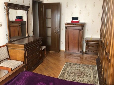 3-room new-build apartment for rent in Gənclik, 130 m², 1 000 AZN/mo, photo 2 / 12