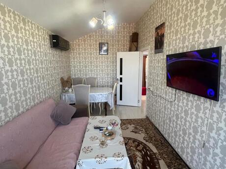 2 otaq · 53 m² · 4/4 mərtəbə, Masazır