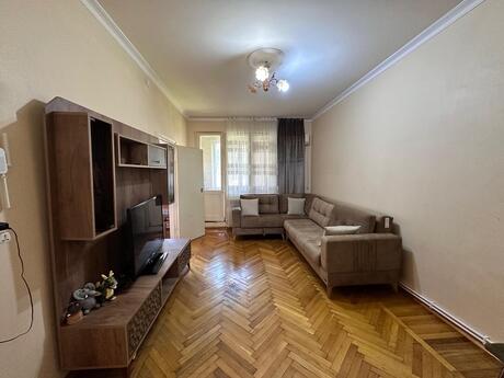 2 rooms · 48 m² · floor 3/5, 8 Noyabr