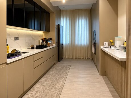 Olympus Nəsimi kompleksində 3 otaqlı yeni tikili mənzil satılır, 156 m², 515 000 AZN, şəkil 5 / 12