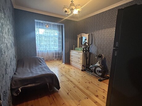 Hövsanda 4 otaqlı köhnə tikili mənzil satılır, 90 m², 155 000 AZN, şəkil 4 / 12