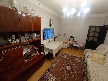 Həzi Aslanovda 4 otaqlı köhnə tikili mənzil satılır, 100 m², 190 000 AZN, şəkil 4 / 12