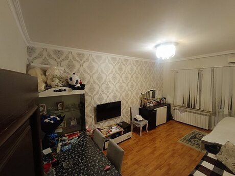 Həzi Aslanovda 4 otaqlı köhnə tikili mənzil satılır, 100 m², 190 000 AZN, şəkil 2 / 12