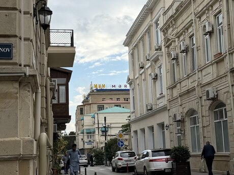 2-room old-build apartment for rent in İçəri Şəhər, 70 m², 1 700 AZN/mo, photo 2 / 12