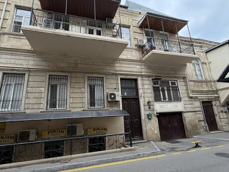 2-room old-build apartment for rent in İçəri Şəhər, 70 m², 1 700 AZN/mo, photo 3 / 12