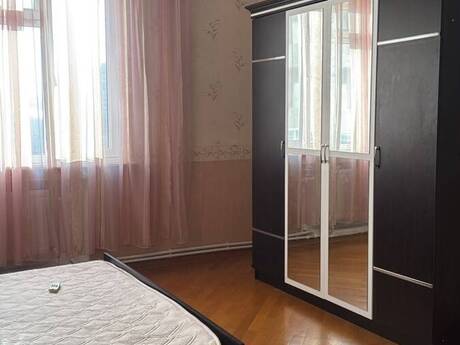 Сдаётся 3-комнатная квартира в новостройке, Nəriman Nərimanov, 140 м², 250 AZN/мес, фото 2 / 12
