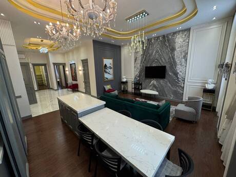 4 otaq · 160 m² · 17/17 mərtəbə, Elmlər Akademiyası