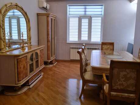 3 otaq · 117 m²