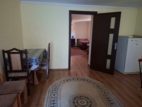 M.Ə.Rəsulzadədə 1 otaqlı həyət evi kirayə verilir, 40 m², 400 AZN/ay, şəkil 5 / 10