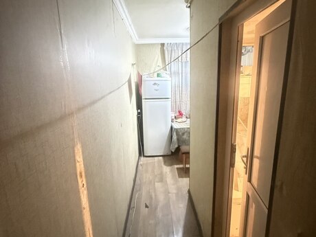 1-room old-build apartment for sale in Həzi Aslanov, 35 m², 101 000 AZN, photo 4 / 6