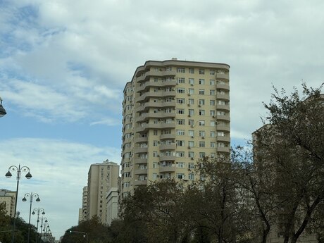 Объявление №6535978 - Баку, м. Иншаатчылар, 500 м²