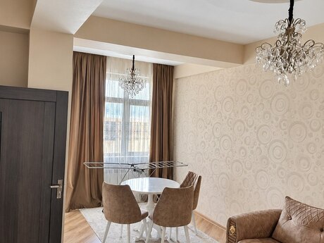 2 otaq · 85 m²