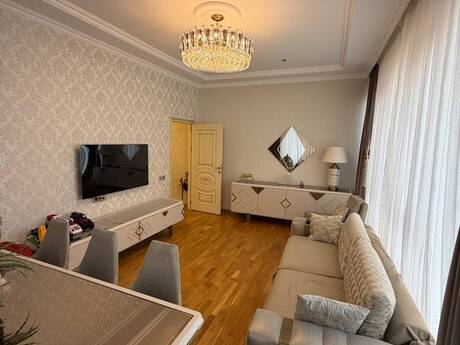 Neftçilərdə 2 otaqlı yeni tikili mənzil satılır, 68 m², 239 900 AZN, şəkil 2 / 12