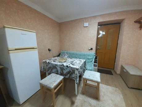 Elmlər Akademiyasında 1 otaqlı köhnə tikili mənzil kirayə verilir, 20 m², 500 AZN/ay, şəkil 3 / 10