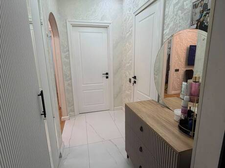 Продаётся 2-комнатная квартира в новостройке, Memar Əcəmi, 45 м², 179 000 AZN, фото 5 / 6