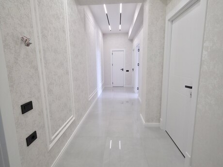 Elan №6536130 - Bakı, Bakıxanov q., 2 otaqlı, 70.3 m², 5/8 mərtəbə
