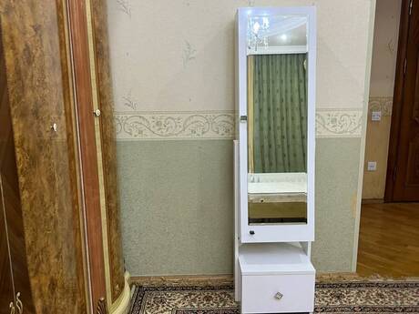 Gənclikdə 4 otaqlı yeni tikili mənzil kirayə verilir, 180 m², 1 400 AZN/ay, şəkil 5 / 12