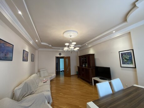 Nəriman Nərimanovda 3 otaqlı yeni tikili mənzil kirayə verilir, 120 m², 950 AZN/ay, şəkil 4 / 12