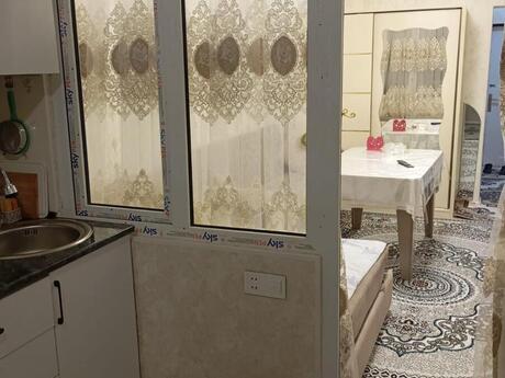Abşeronda 1 otaqlı yeni tikili mənzil kirayə verilir, 40 m², 400 AZN/ay, şəkil 5 / 11
