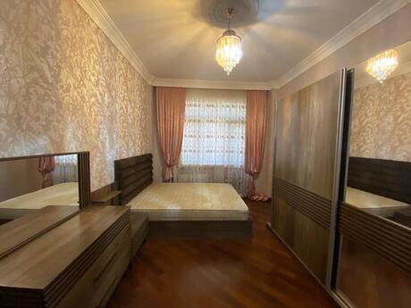 İnşaatçılarda 3 otaqlı yeni tikili mənzil kirayə verilir, 130 m², 800 AZN/ay, şəkil 5 / 12