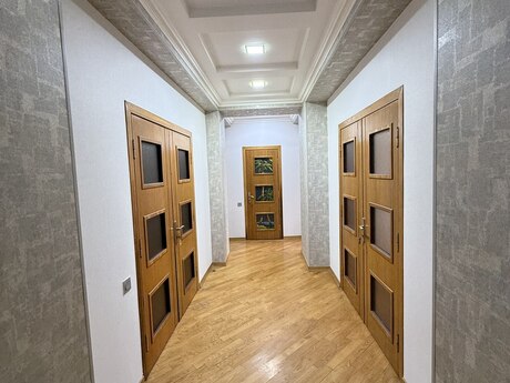 Əhmədlidə 3 otaqlı yeni tikili mənzil kirayə verilir, 145 m², 1 100 AZN/ay, şəkil 2 / 12