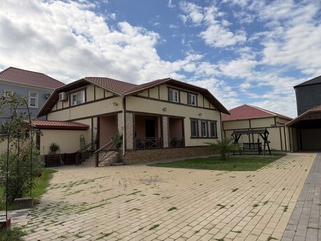3-комн. · 200 m², Mərdəkan