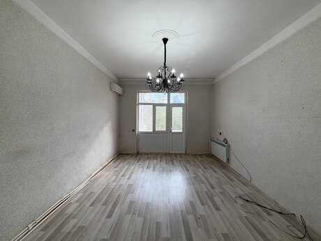 Qara Qarayevdə 3 otaqlı köhnə tikili mənzil satılır, 80 m², 235 000 AZN, şəkil 4 / 12