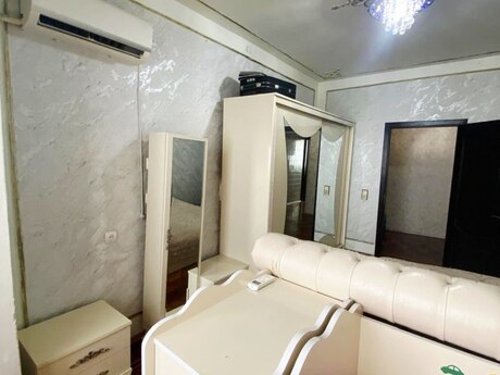 Продаётся 2-комнатная квартира в старом фонде, Memar Əcəmi, 90 м², 183 000 AZN, фото 5 / 11