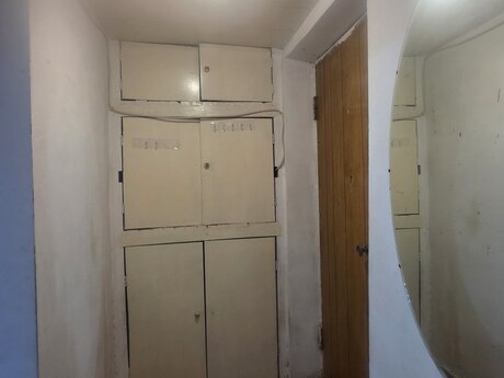 İnşaatçılarda 1 otaqlı köhnə tikili mənzil satılır, 31 m², 135 000 AZN, şəkil 3 / 4