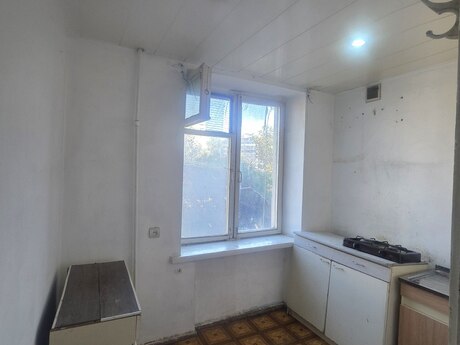 1 otaq · 31 m² · 3/5 mərtəbə, İnşaatçılar