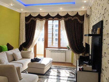Elan №6536394 - Bakı, Nizami m., 2 otaqlı, 60 m², 10/17 mərtəbə