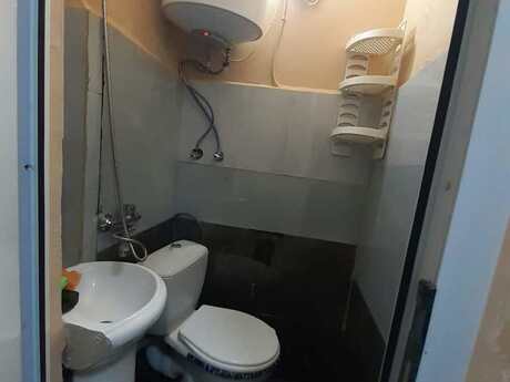 1-room old-build apartment for rent in Elmlər Akademiyası, 25 m², 500 AZN/mo, photo 5 / 9